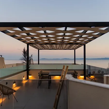 Sithoniars Boho Edition Luxury Roofgarden Ii *