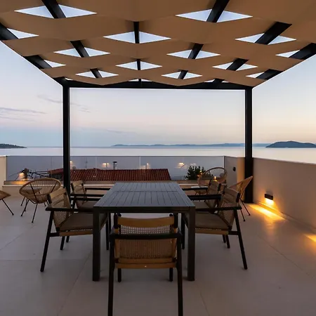 Sithoniars Boho Edition Luxury Roofgarden Ii *