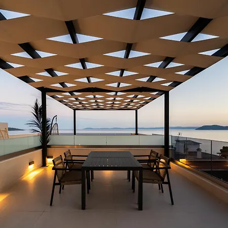Sithoniars Boho Edition Luxury Roofgarden Ii *